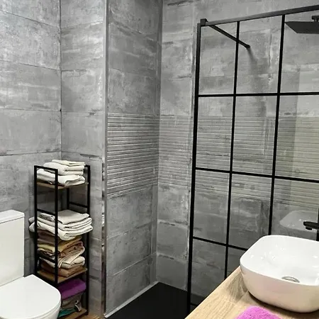 De 3 En Appartement *